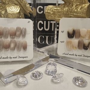 Handmade Nude & Gold Press-On Cat Eye Style Nails – Elegant Neutral Set